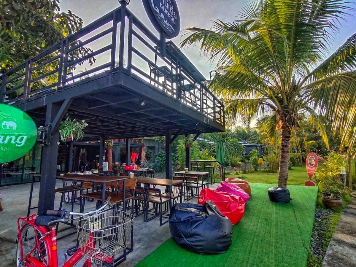 Bed and Breakfast Baantia Chomtawan Surat Thani Exterior foto